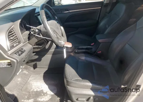 2017 Hyundai Elantra Se z USA, uszkodzony, nr VIN 5NPD84LF2HH011632